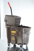 Mop Bucket Wringer Combo 35 Qt Brown